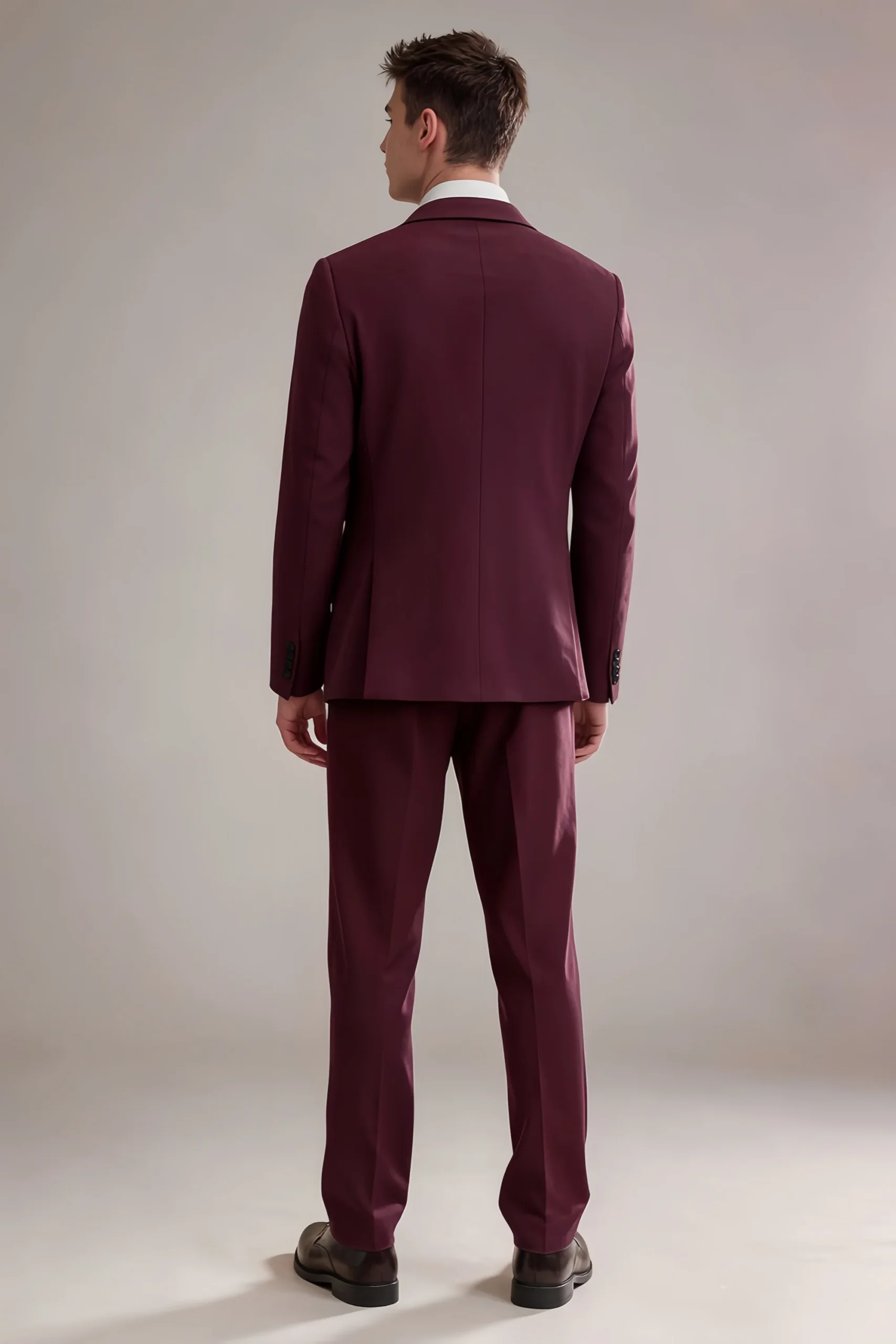 Jago Cabernet 3-Piece Suit - Image 6